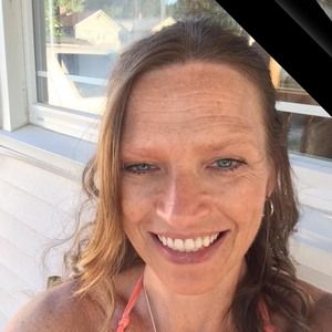 Meet your Posher, Carrie